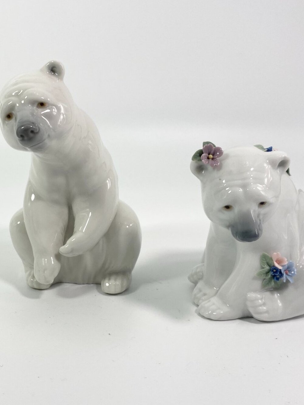 Lladro #6355 Polar Bear with Flowers & sitting Polar Bear Porcelain Figurines